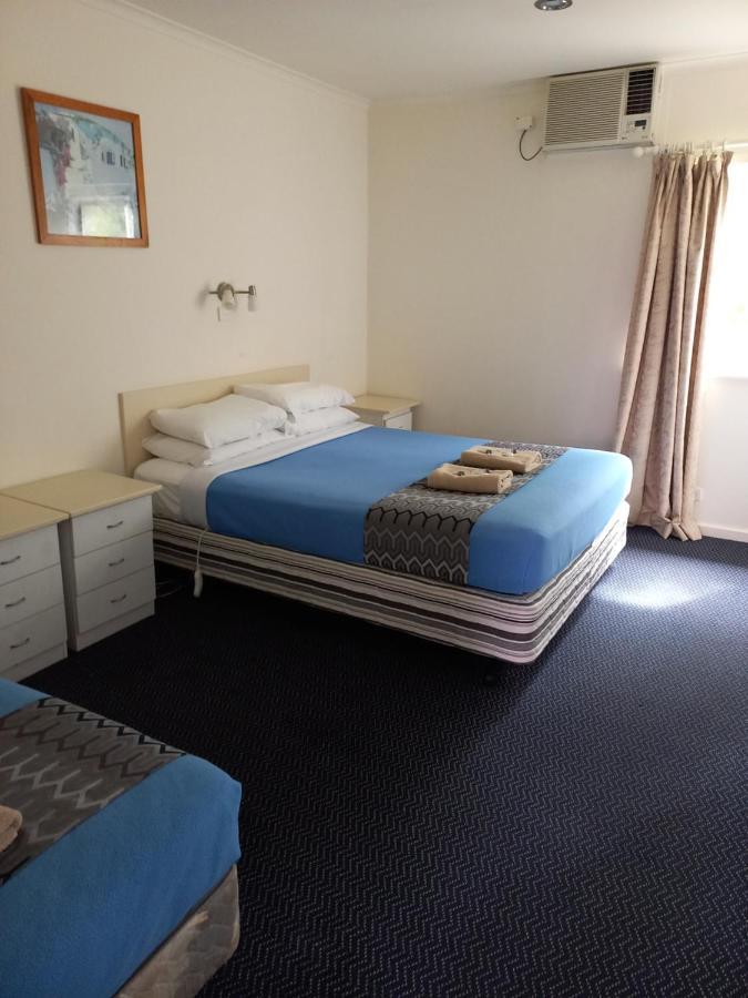 Heyfield Motel And Apartments レイクス・エントランス エクステリア 写真
