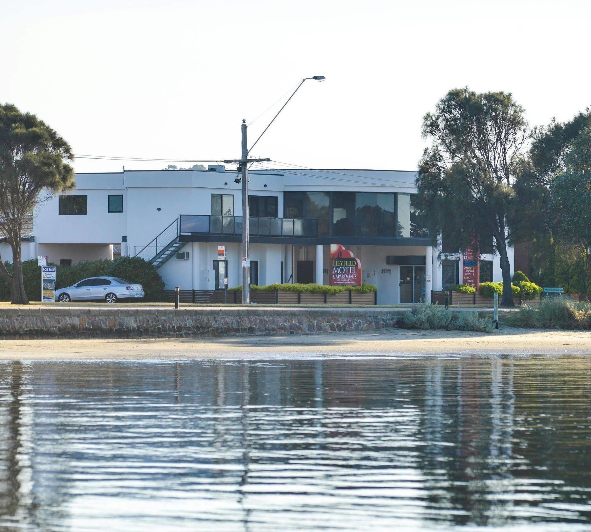 Heyfield Motel And Apartments レイクス・エントランス エクステリア 写真