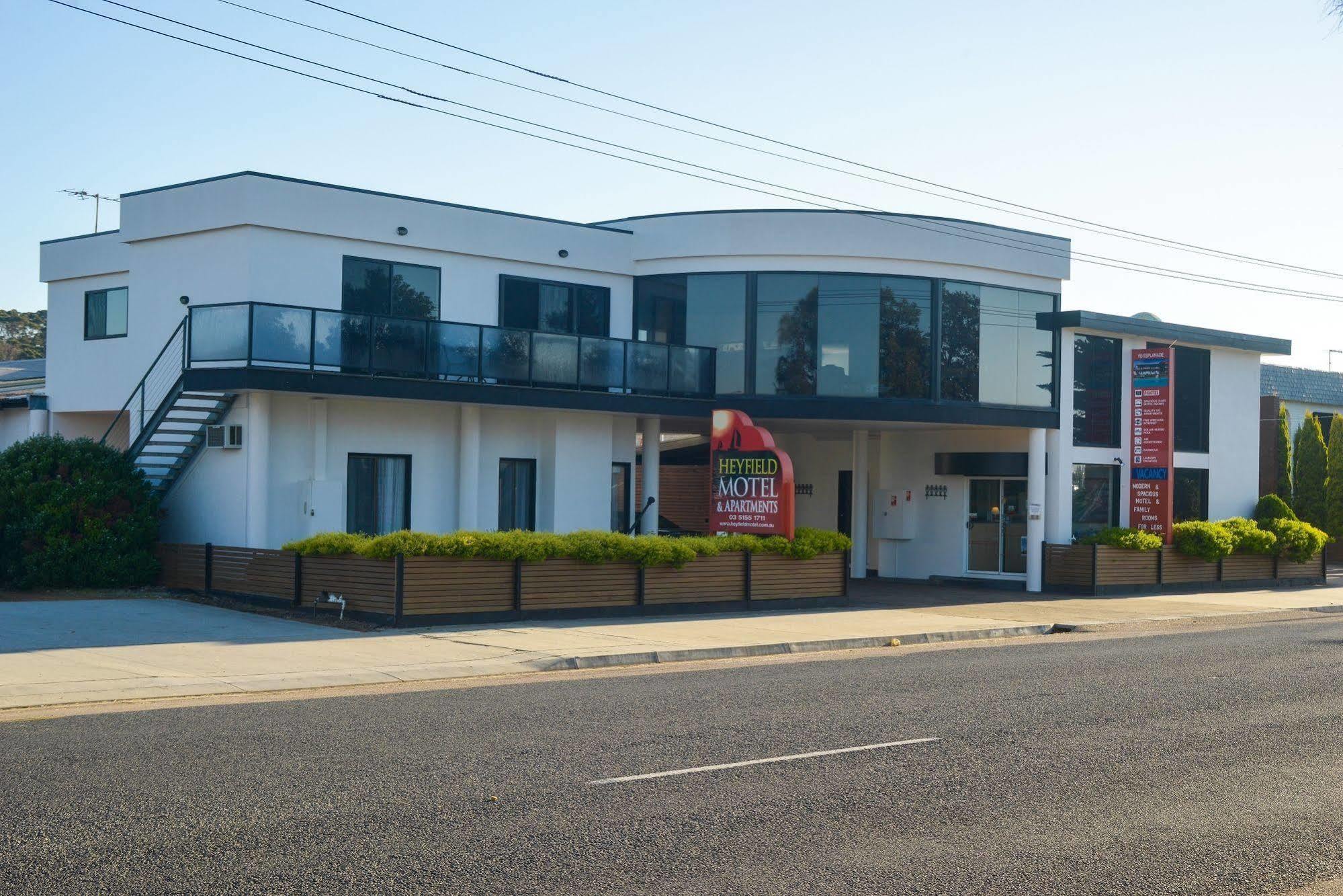 Heyfield Motel And Apartments レイクス・エントランス エクステリア 写真