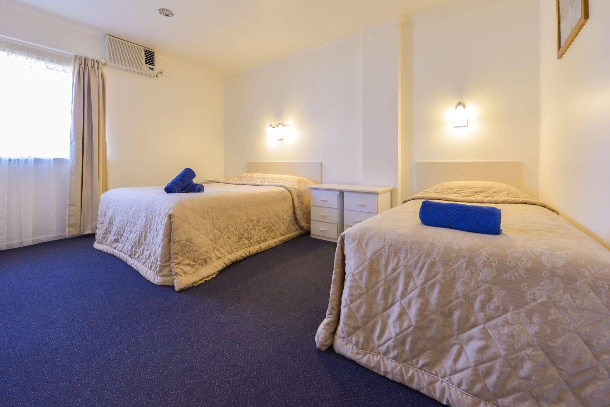 Heyfield Motel And Apartments レイクス・エントランス エクステリア 写真