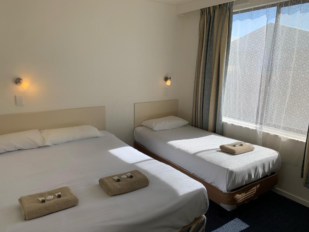 Heyfield Motel And Apartments レイクス・エントランス エクステリア 写真